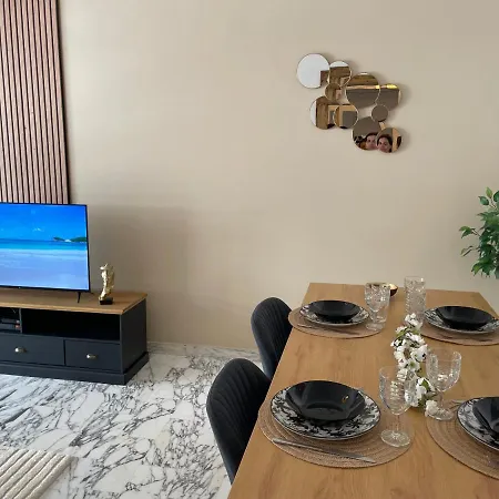 Daire New At 150m From The Beaches Easy Check In *