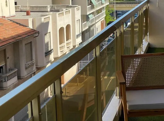 New At 150m From The Beaches Easy Check In Apartment *