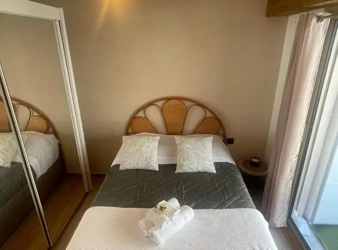 New At 150m From The Beaches Easy Check In Apartment