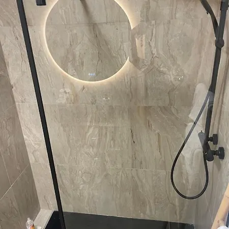 아파트 New At 150m From The Beaches Easy Check In *