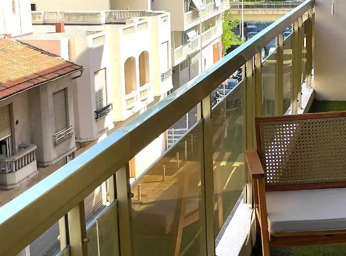 New At 150m From The Beaches Easy Check In